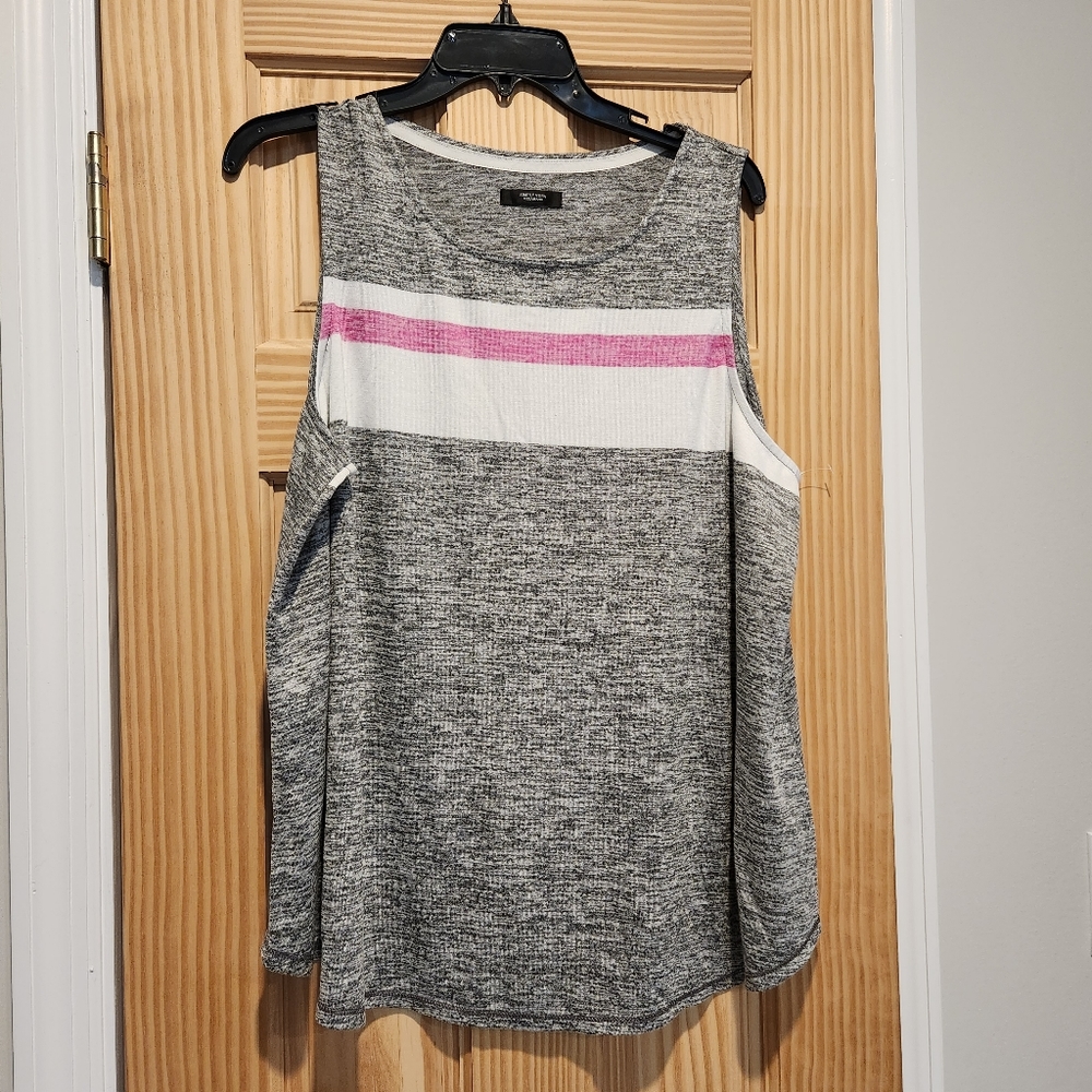 Brand new tag is off never worn. Vera wang tank